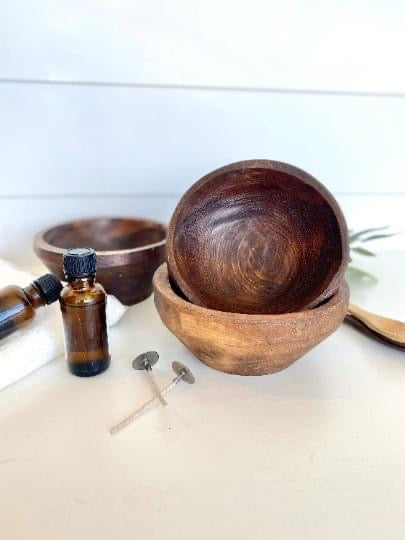 Small Round Farmhouse Candle Ready Wood Bowl 5.5"